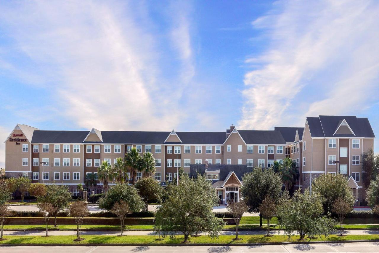 By Marriott Houston Mills 3* Katy