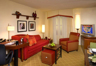Hotel By Marriott Houston Mills