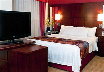 By Marriott Houston Mills Katy